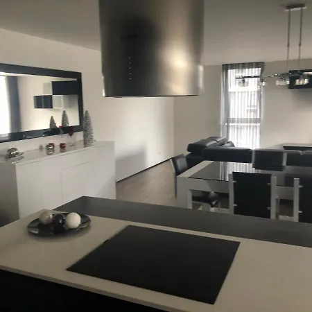 [ APTO Real ] Amplo e com varanda gourmet * Braga
